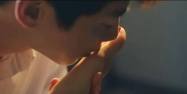 “K8”究竟是什么？它与“某些人”的生活又有什么神秘关联？ 一